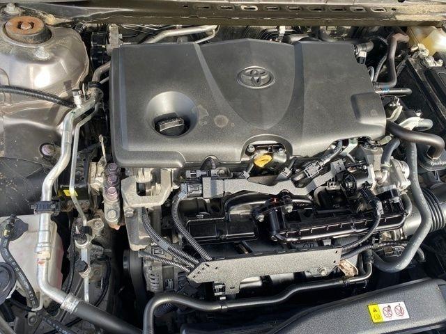 Toyota Camry SE 2023