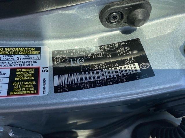 Toyota Camry SE 2023