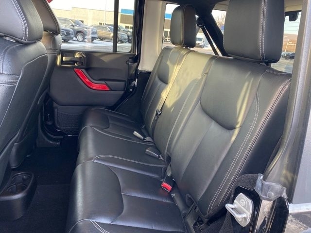 Jeep Wrangler Unlimited Rubicon 4WD 2015