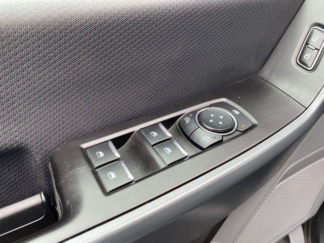 Ford F-150 Lariat SuperCrew 5.5-ft. Bed 4WD 2023