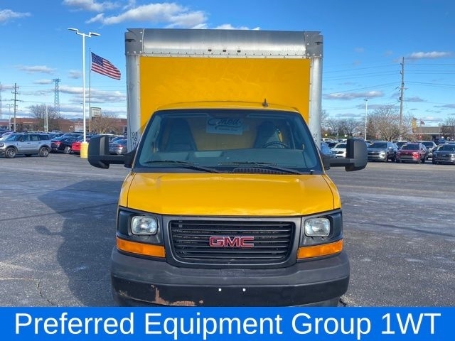 GMC Savana G3500 177 in. 2017