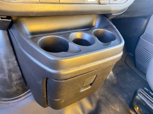 GMC Savana G3500 177 in. 2017