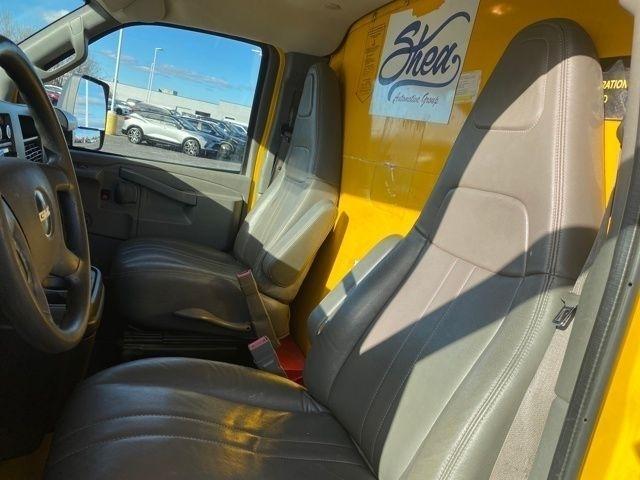 GMC Savana G3500 177 in. 2017