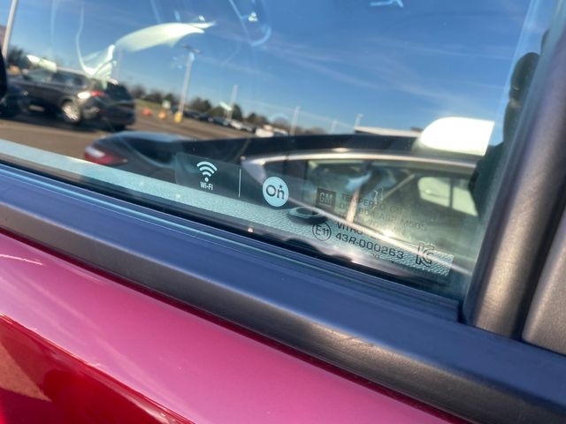 Chevrolet Colorado Z71 Crew Cab Long Box 4WD 2021