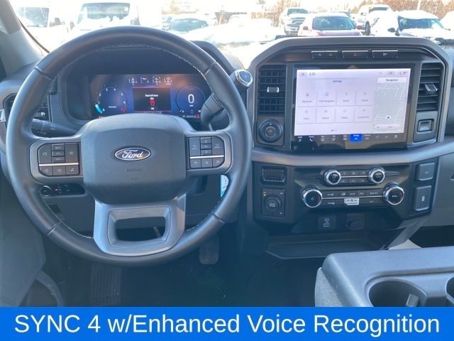 Ford F-150 XLT SuperCrew 4WD 2024