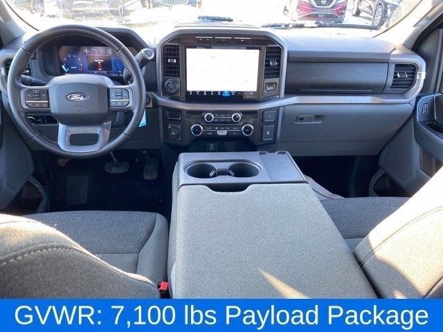 Ford F-150 XLT SuperCrew 4WD 2024
