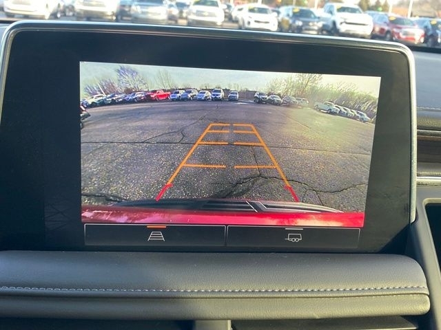 GMC Yukon SLE 4WD 2024