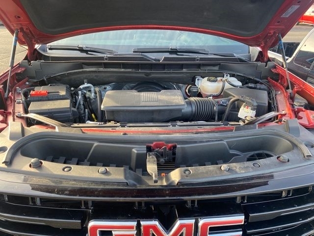 GMC Yukon SLE 4WD 2024