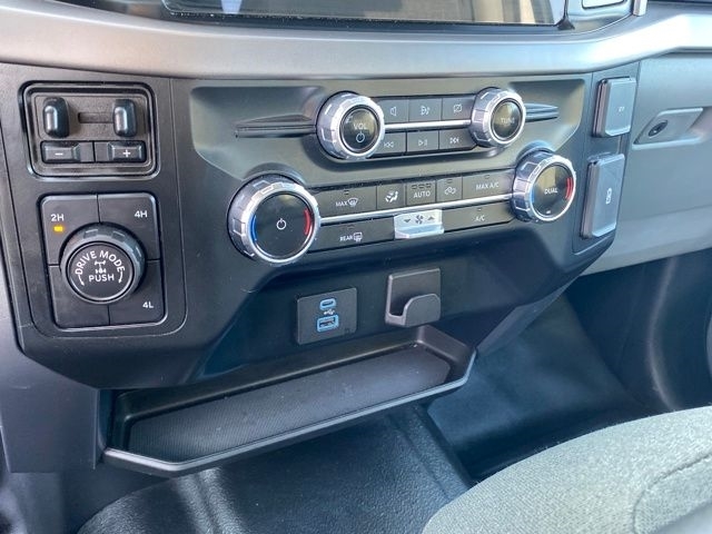 Ford F-150 XLT SuperCrew 4WD 2024