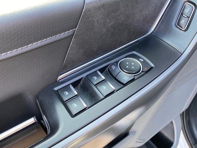 Ford F-150 XLT SuperCrew 4WD 2024