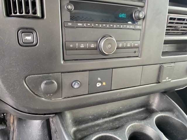 GMC Savana G2500 Cargo 2017