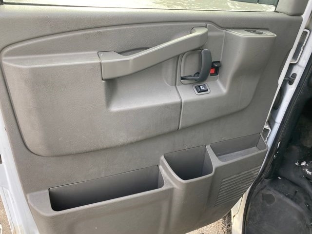 GMC Savana G2500 Cargo 2017