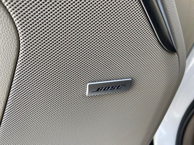 GMC Yukon XL Denali 4WD 2022