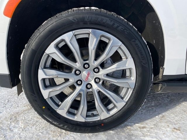 GMC Yukon XL Denali 4WD 2022