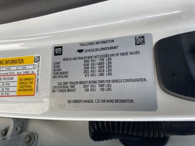 GMC Yukon XL Denali 4WD 2022