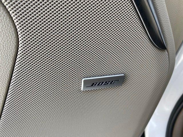 GMC Yukon XL Denali 4WD 2022