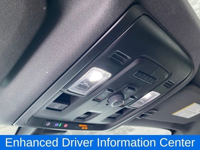 Chevrolet Suburban RST 4WD 2022