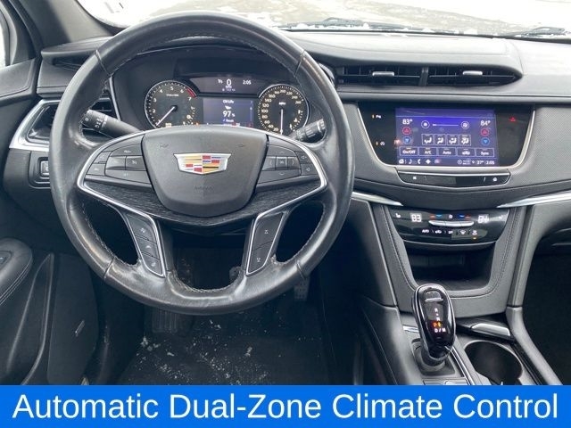 Cadillac XT5 Premium Luxury AWD 2022