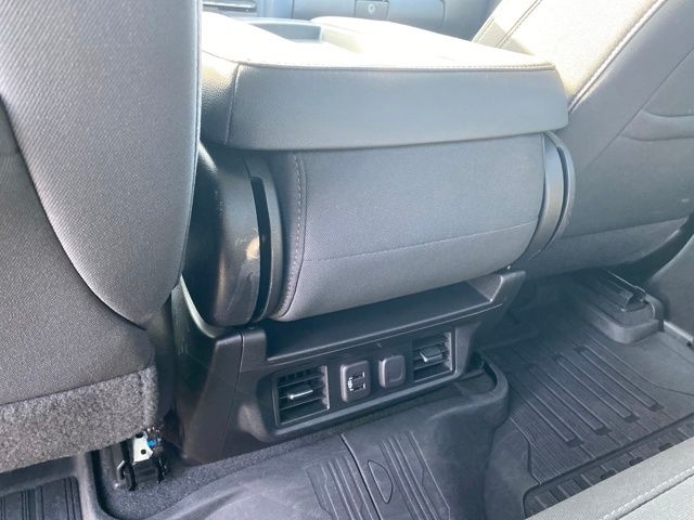 GMC Sierra 1500 Limited SLE Double Cab 4WD 2022