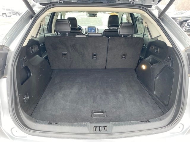 Ford Edge Titanium 2023