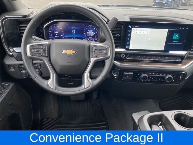 Chevrolet Silverado 1500 LT Crew Cab 4WD 2024