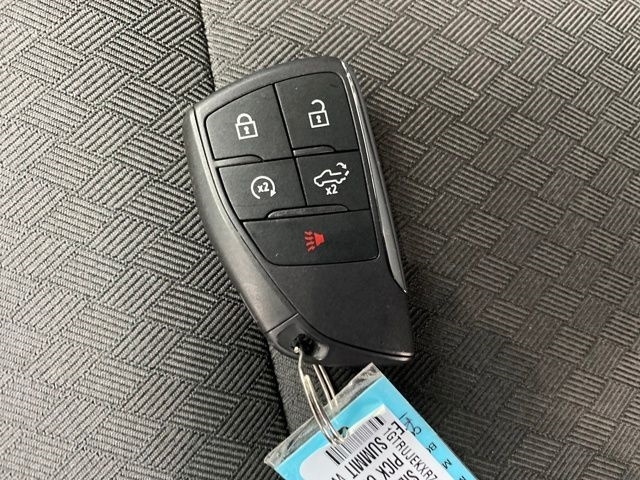 GMC Sierra 1500 Elevation Double Cab 4WD w/3VL 2024