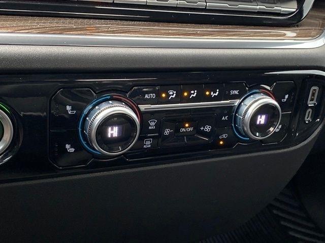 GMC Sierra 1500 Elevation Double Cab 4WD w/3VL 2024