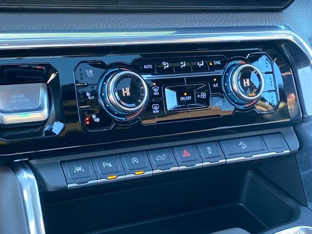 GMC Sierra 1500 Denali Crew Cab Short Box 4WD 2025