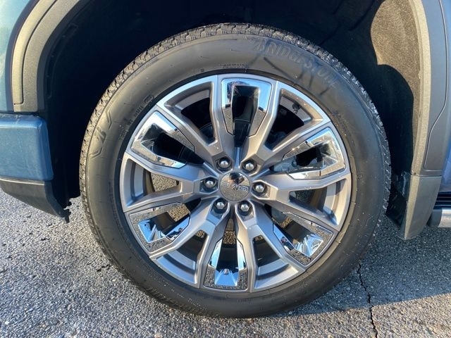 GMC Sierra 1500 Denali Crew Cab Short Box 4WD 2025