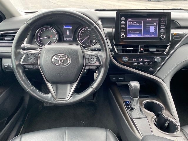 Toyota Camry SE 2023