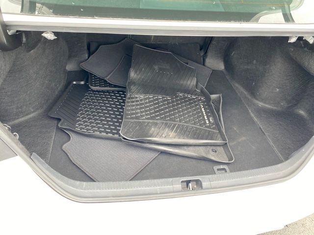 Toyota Camry SE 2023