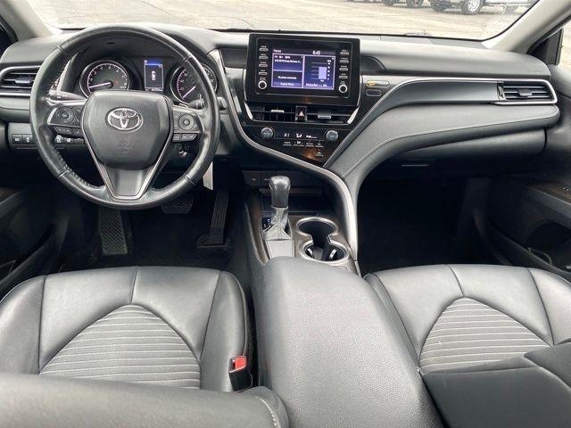 Toyota Camry SE 2023