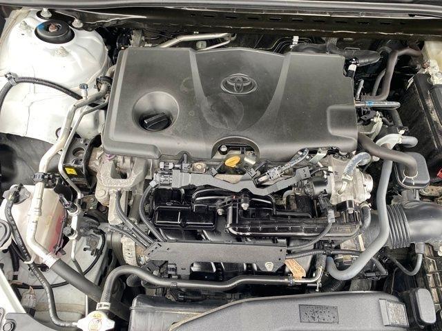 Toyota Camry SE 2023