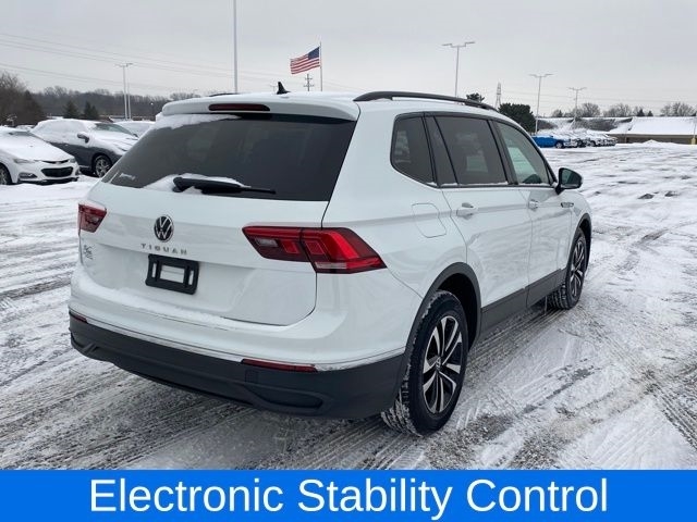 Volkswagen Tiguan S 2024