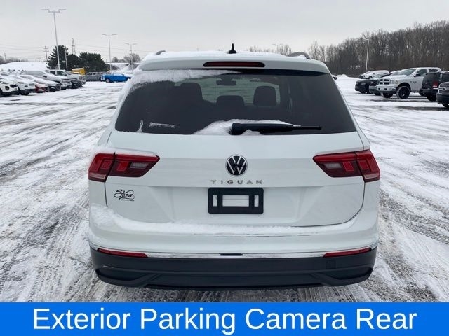 Volkswagen Tiguan S 2024