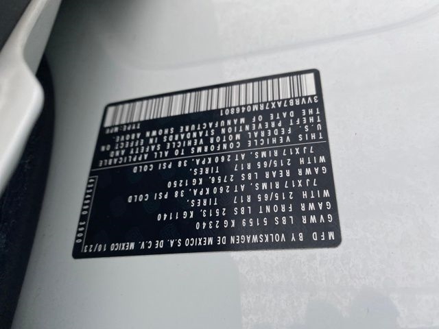 Volkswagen Tiguan S 2024