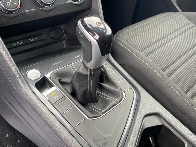 Volkswagen Tiguan S 2024