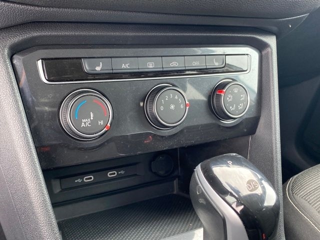 Volkswagen Tiguan S 2024