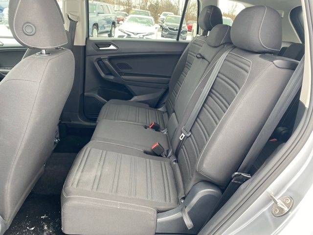 Volkswagen Tiguan S 2024