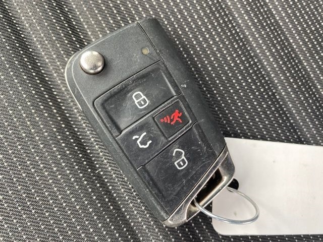 Volkswagen Tiguan S 2024