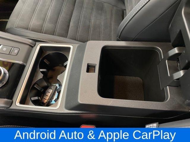 Mitsubishi Outlander PHEV SE 2025