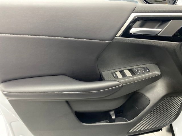 Mitsubishi Outlander PHEV SE 2025