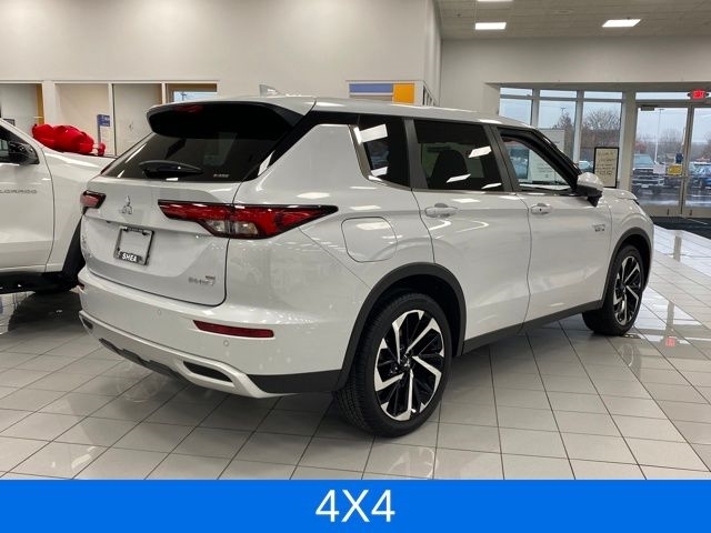 Mitsubishi Outlander PHEV SE 2025