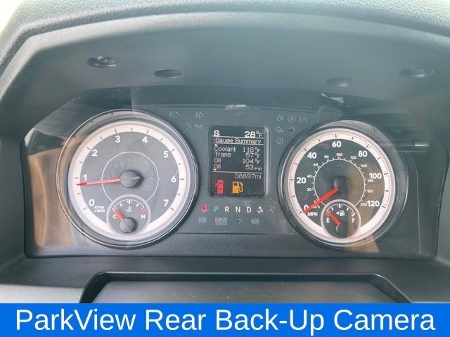 RAM 1500 Classic Tradesman Crew Cab SWB 4WD 2023