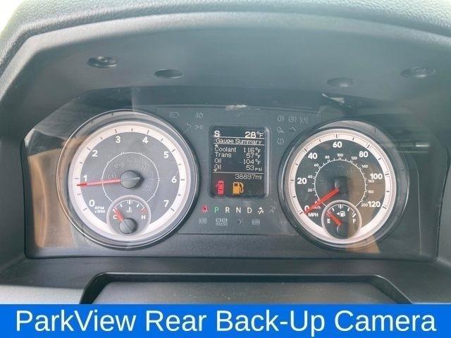 RAM 1500 Classic Tradesman Crew Cab SWB 4WD 2023