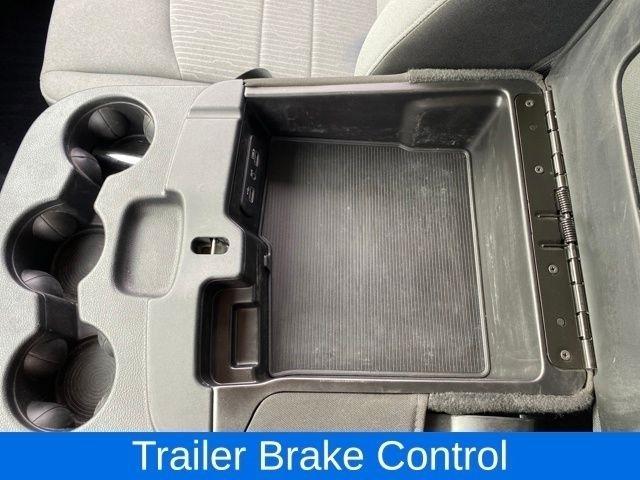 RAM 1500 Classic Tradesman Crew Cab SWB 4WD 2023