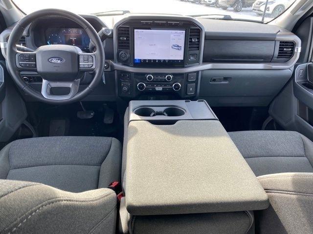 Ford F-150 XLT SuperCrew 4WD 2024