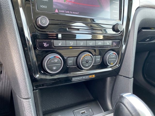 Volkswagen Passat Highline 2022