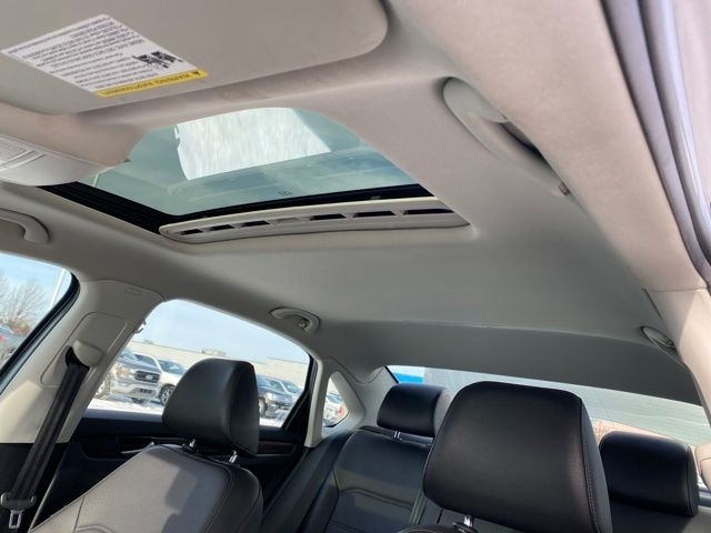 Volkswagen Passat Highline 2022