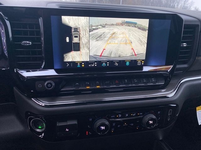 Chevrolet Silverado 1500 ZR2 Crew Cab 4WD 2023